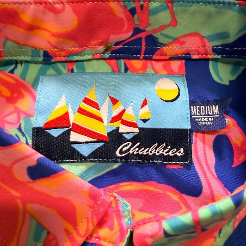 Chubbies Mens Medium Flamingo Print Short Sleeve Popover Lot of 2 Shirts - Picture 3 of 16